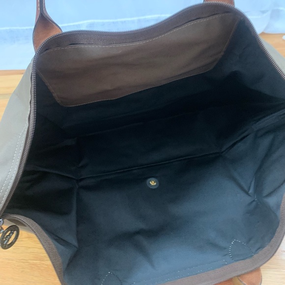 XL Olive Le Pilage Longchamp Tote - Picture 5 of 14